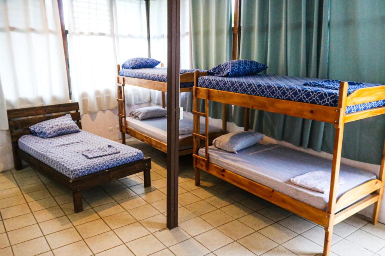 Hotel Adventure Lodge Jacó Esterno foto
