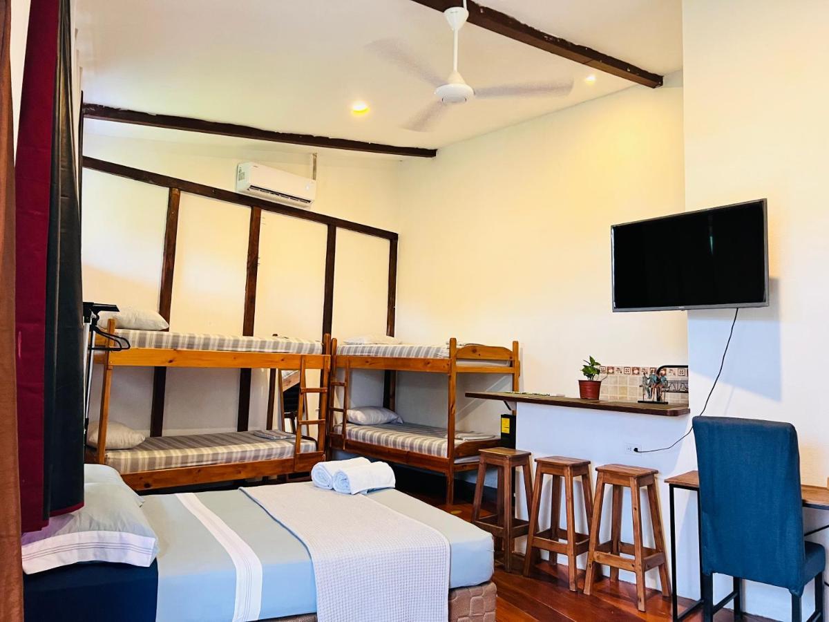 Hotel Adventure Lodge Jacó Esterno foto