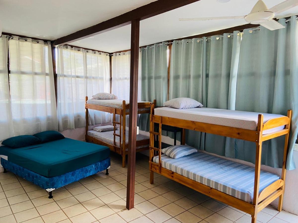 Hotel Adventure Lodge Jacó Esterno foto